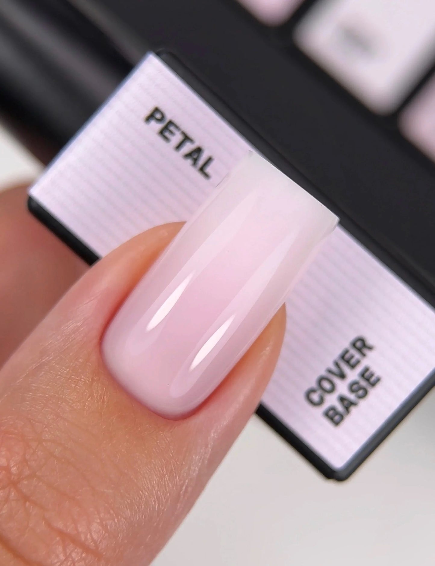 BIBLIOTEKA Cover Base № 04 Petal – Soft Pink, 10 ml